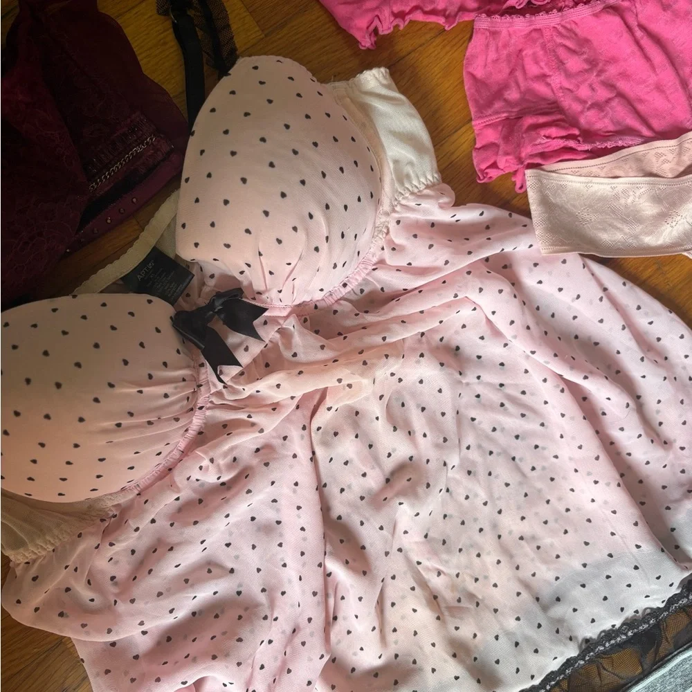 Woman’s intimate pajama set bralette bundle size XLARGE Victoria’s Secret - Picture 7 of 7